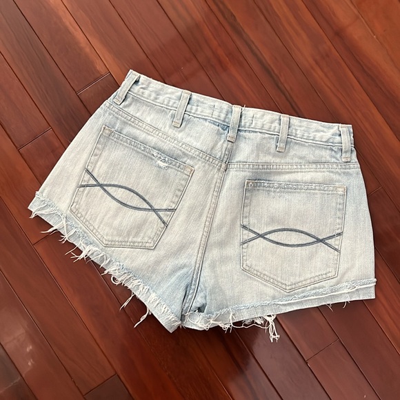 A&F denim shorts - Picture 2 of 4